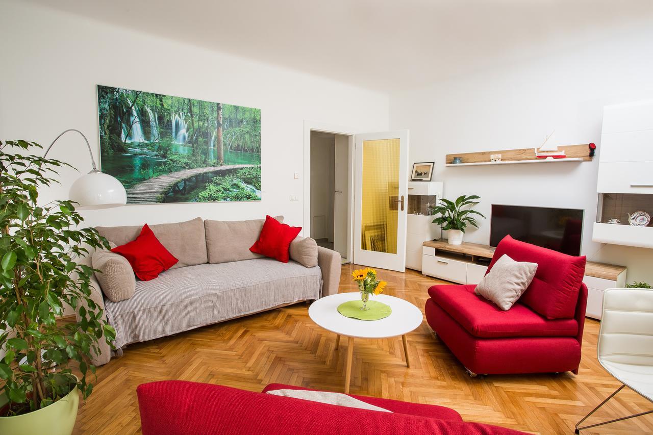 Apartment Zagreb Mandić Buitenkant foto